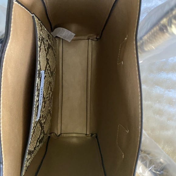 Nice Gift Option! Faux-Leather Snake NWT Oversize Tote Bag Tan Brown - Picture 4 of 16